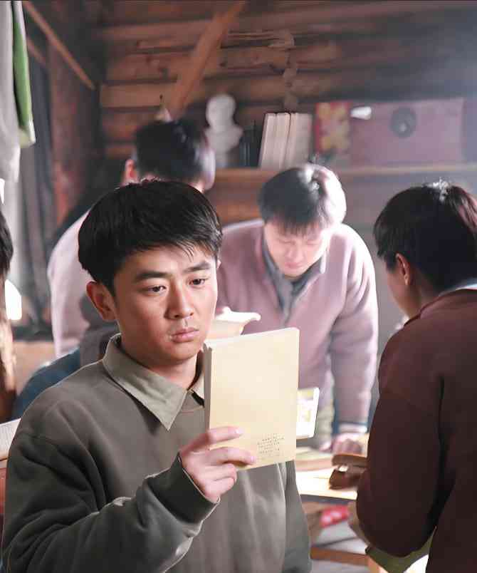 《开货车的小镇青年》最新免费高清电影无广告在线播放|喜剧·中国大陆·2025